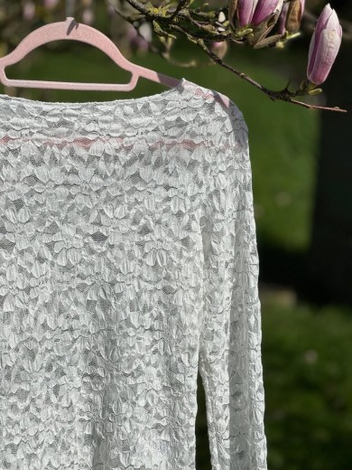 Tee-shirt en dentelle