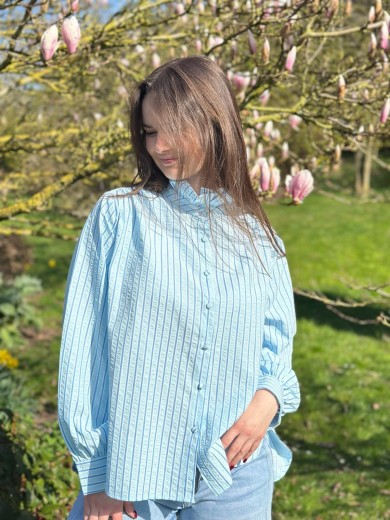 Chemise col froufrou bleu