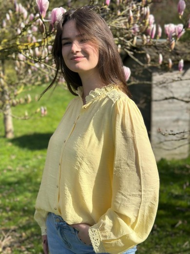 Chemisie jaune